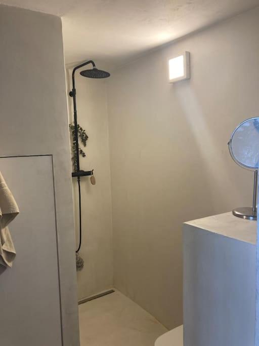 Antwerp Loft -Art And Chill- Parking Available Apartment Ngoại thất bức ảnh